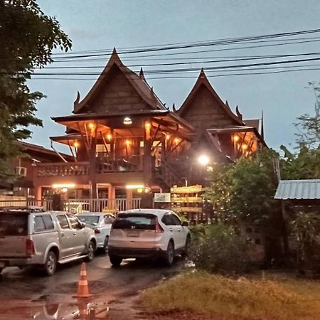บ้านเรือนไทยมะลิเมืองเก่า Σουκοτάι Εξωτερικό φωτογραφία